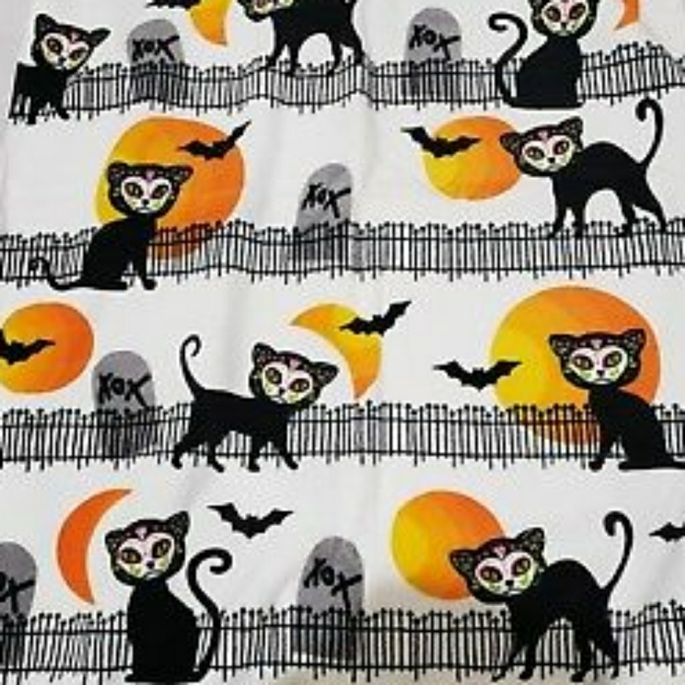 😻 Betsey Johnson Towels Kitty Day of the Dead 😻